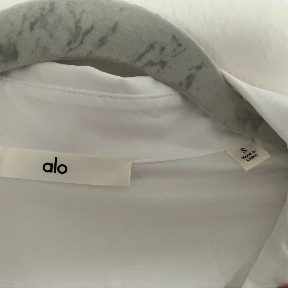 Alo Yoga Cotton Real Deal Button Up Long Sleeve White S